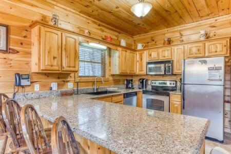 Vila The Great Escape - Min From Parkway With Hot Tub Gatlinburg Exteriér fotografie